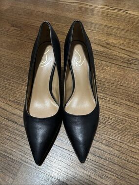 Sam Edelman Black Pointed-Toe Leather Pumps